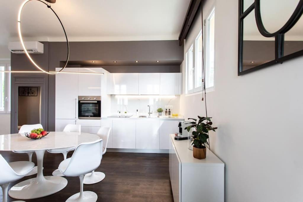 #24 Marie-Claire Suite Sea View/Balcony/Ac/5Min Port Villefranche-sur-Mer Luaran gambar
