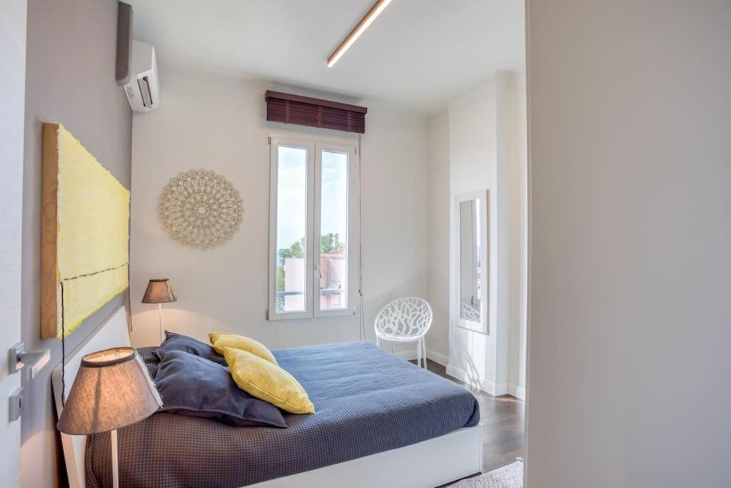 #24 Marie-Claire Suite Sea View/Balcony/Ac/5Min Port Villefranche-sur-Mer Luaran gambar