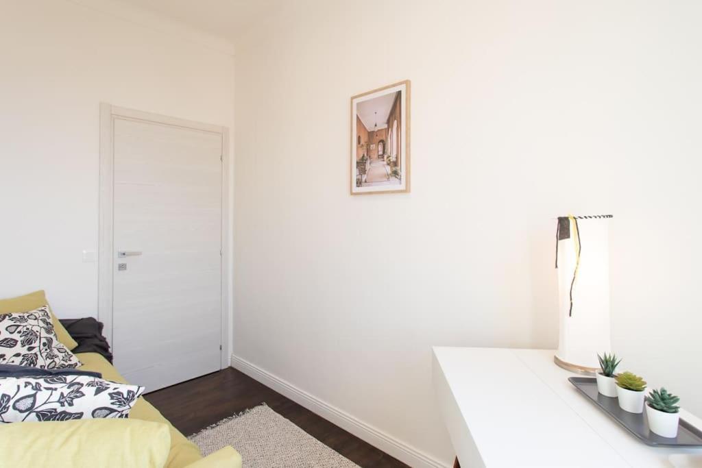 #24 Marie-Claire Suite Sea View/Balcony/Ac/5Min Port Villefranche-sur-Mer Luaran gambar